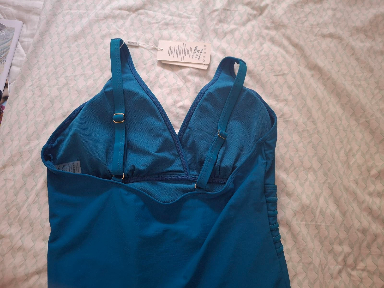 Maillot de bain 1 pièce NEUF avec etiquette Taille 46 – photo 2